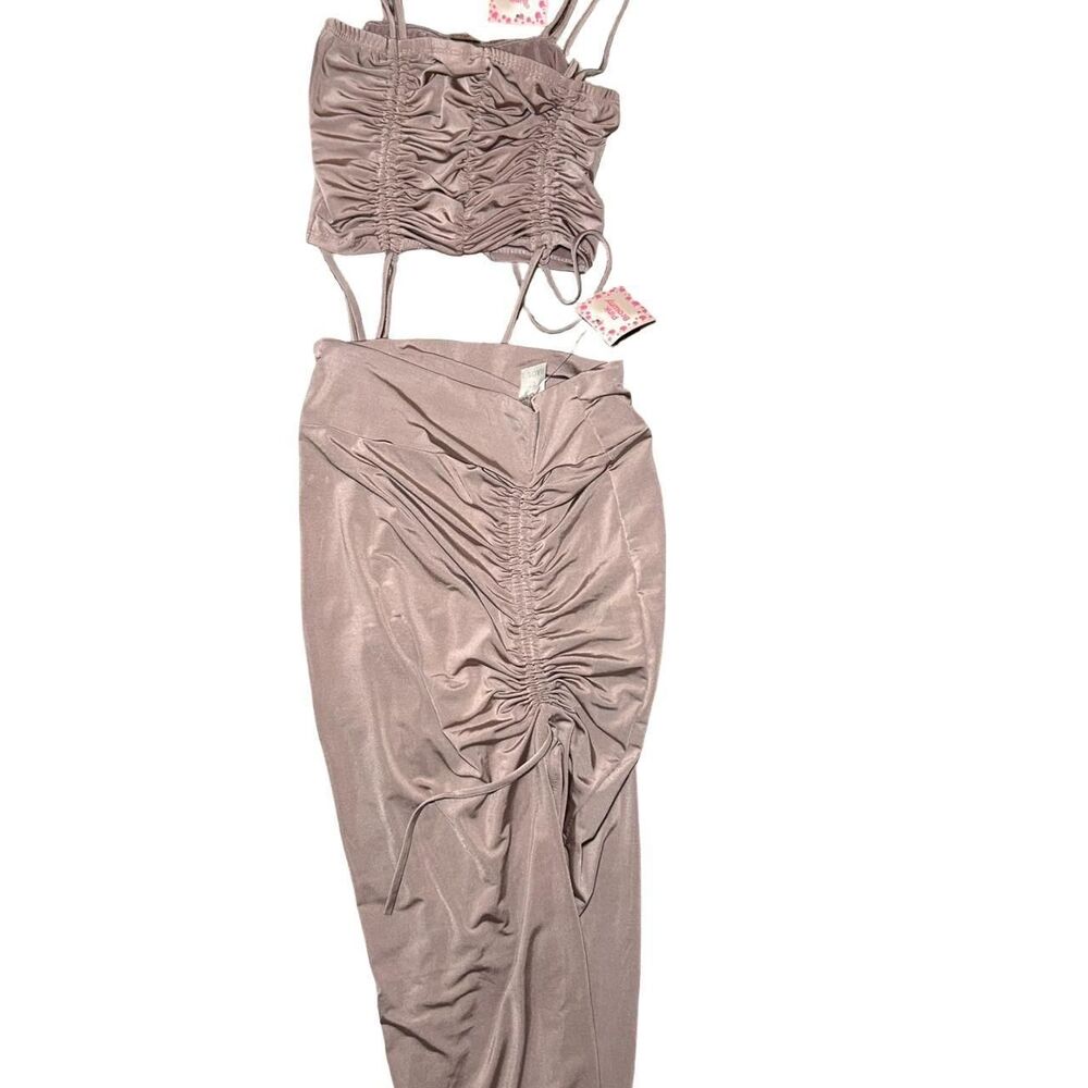 Women's Pink and White Dress